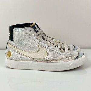 Nike Men’s Size 9 Blazer Mid ‘77 VTG Dia De Muertos White Cracked Leather Shoes